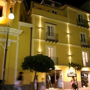 Palazzo Tritone & Abagnale